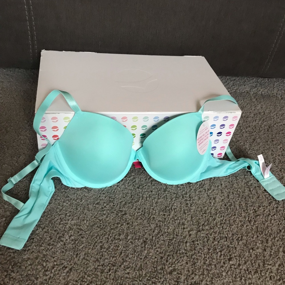 NWT Bra 36B